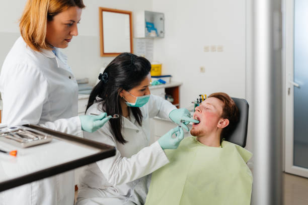 Best Emergency Dental Care for Broken or Chipped Teeth in Ingram, PA
